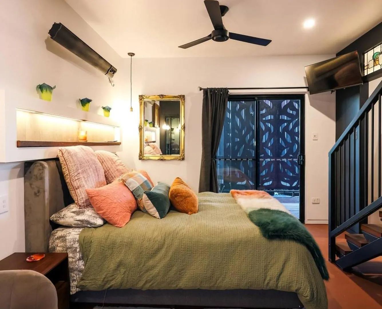 Cabane Tiny Tree House No4 Beechmont 0*,