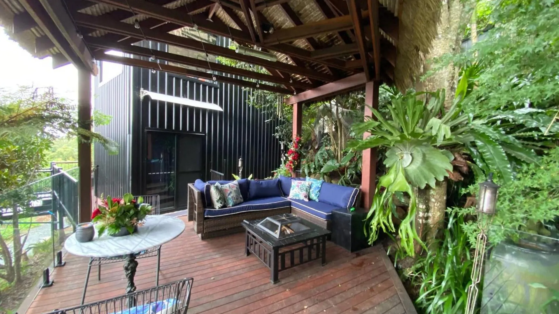 Cabane Tiny Tree House No4 Beechmont Holiday home